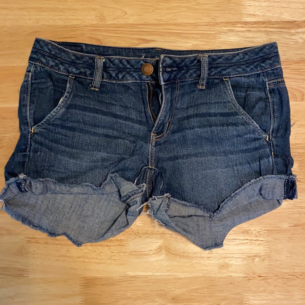 American Eagle Women’s Midi Shorts